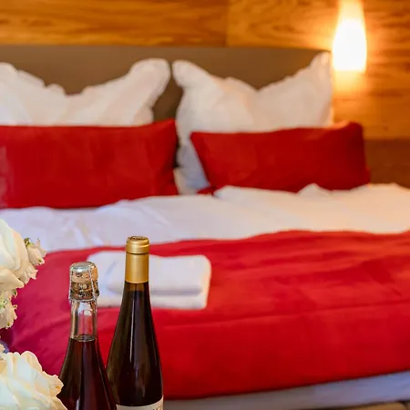 Hotel Berghaus Arlberg Mit Sauna Panoramablick Und Naehe Zur Piste