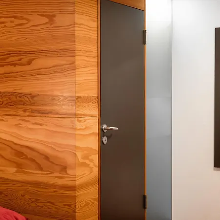 Hotel Berghaus Arlberg Mit Sauna Panoramablick Und Naehe Zur Piste 3*