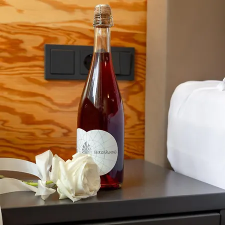 Berghaus Arlberg Mit Sauna Panoramablick Und Naehe Zur Piste Hotel Stuben am Arlberg