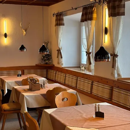 Hotel Berghaus Arlberg Mit Sauna Panoramablick Und Naehe Zur Piste