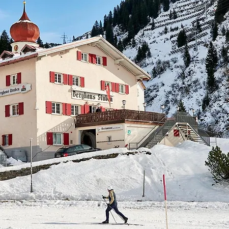 Berghaus Arlberg Mit Sauna Panoramablick Und Naehe Zur Piste Hotel Stuben am Arlberg