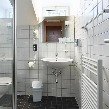 Hotel Berghaus Arlberg Mit Sauna Panoramablick Und Naehe Zur Piste