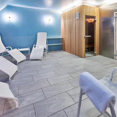 Berghaus Arlberg Mit Sauna Panoramablick Und Naehe Zur Piste 3*